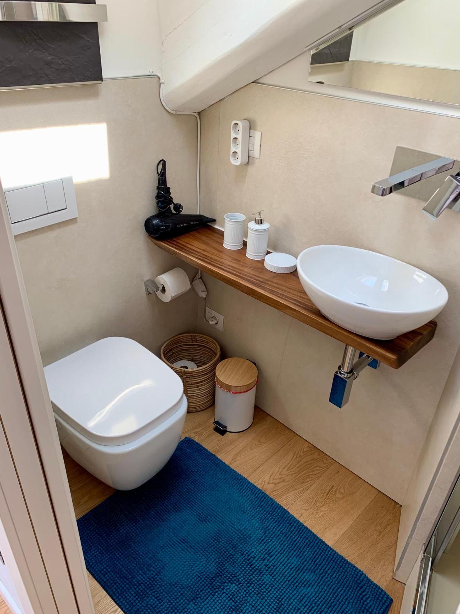 Bright Mini Studio In The Heart Of Milan Milão Quarto foto